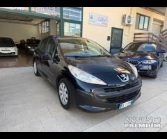 Peugeot 206 1.4 HDi 5p. Enfant Terrible ok nepaten - 3