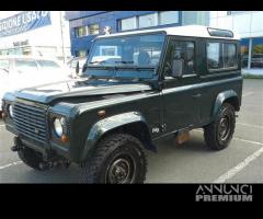 RICAMBIO USATO LAND ROVER DEFENDER - 1