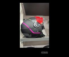 Casco caberg nero opaco con linea fuxia