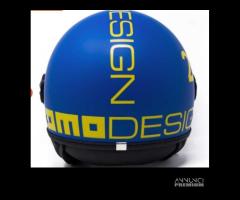 Casco blu scritta gialla Momo design heritage