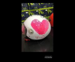 Casco femminile  bianco lucido con cuoricino rosa