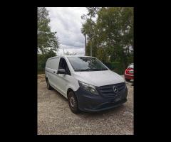 Mercedes-benz Vito long