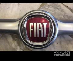 Logo griglia Fiat 500 x cross - 2