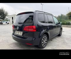 VOLKSWAGEN TOURAN per ricambi usati CDG - 7