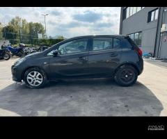 OPEL CORSA E per ricambi usati B14XER