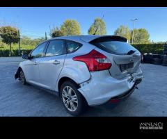 FORD FOCUS MK3 per ricambi usati T3DB - 5