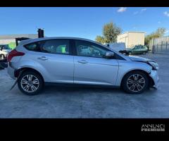 FORD FOCUS MK3 per ricambi usati T3DB - 8