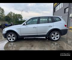 BMW X3 per ricambi usati 306D3 - 4