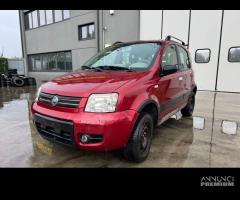 FIAT PANDA 4X4 CLIMBING per ricambi usati 188A4000