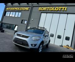 FORD KUGA per ricambi usati G6DG