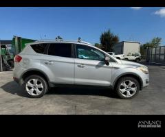 FORD KUGA per ricambi usati G6DG - 8