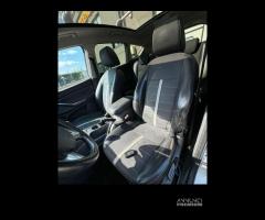 FORD KUGA per ricambi usati G6DG - 13