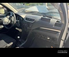 SUZUKI SWIFT per ricambi usati K12B - 11