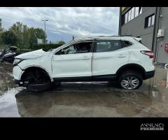 NISSAN QASHQAI per ricambi usati K9K