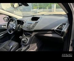 FORD KUGA per ricambi usati TYMA - 11