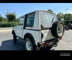 SUZUKI SJ 410 per ricambi usati F10A