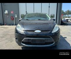 FORD FIESTA per ricambi usati SNJA - 2