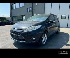 FORD FIESTA per ricambi usati SNJA