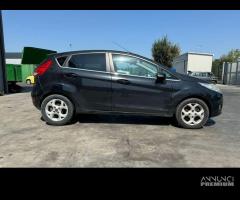 FORD FIESTA per ricambi usati SNJA - 8