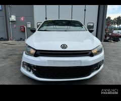 VOLKSWAGEN SCIROCCO per ricambi usati CFH