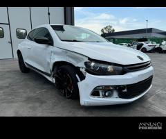 VOLKSWAGEN SCIROCCO per ricambi usati CFH - 9