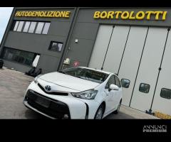 TOYOTA PRIUS PLUS per ricambi usati 2ZRFXE - 1