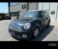 MINI COOPER D CLUBMAN per ricambi usati 9HZ