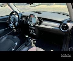 MINI COOPER D CLUBMAN per ricambi usati 9HZ - 12