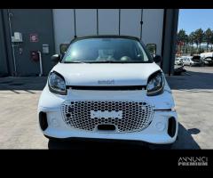 SMART FORTWO EQ per ricambi usati 5AL60