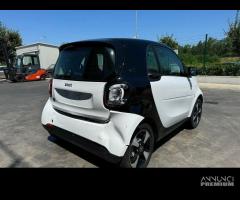 SMART FORTWO EQ per ricambi usati 5AL60 - 7