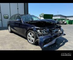 MERCEDES C200 W205 BLUETEC per ricambi usati R9M - 9