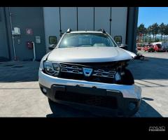 DACIA DUSTER per ricambi usati H4MD7 - 2