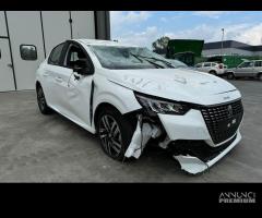 PEUGEOT 208 per ricambi usati HM05 - 9