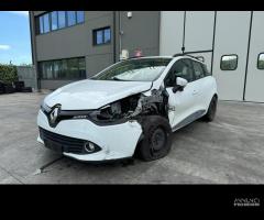 RENAULT CLIO SPORTER per ricambi usati K9KC6 - 3