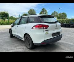 RENAULT CLIO SPORTER per ricambi usati K9KC6