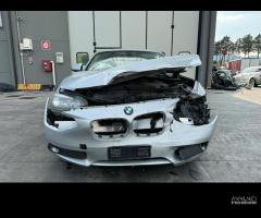 BMW 114D F20 per ricambi usati N47D16A - 2