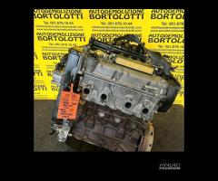 FIAT GRANDE PUNTO motore usato 350A1000 - 2