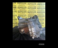 VOLVO C30 cambio usato D4204T