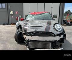 MINI COOPER JOHN COOPER WORKS per ricambi usati