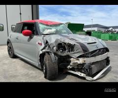 MINI COOPER JOHN COOPER WORKS per ricambi usati - 9