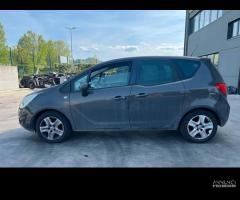 OPEL MERIVA B per ricambi usati B14NEL