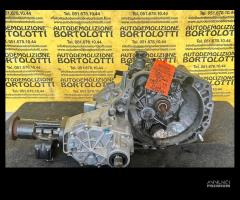 FIAT SEDICI 4X4 cambio manuale usato M16A