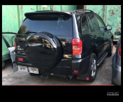 RICAMBI USATI TOYOTA RAV 4 RAV4 2.0 DIDD 2000-2006 - 2