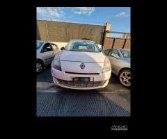 Ricambi Renault Scenic 2011 1.9 Diesel FN9QN8 - 1