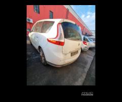 Ricambi Renault Scenic 2011 1.9 Diesel FN9QN8 - 4