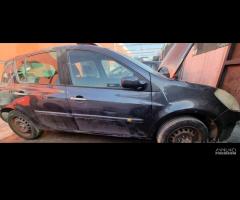 Ricambi Renault Clio 3 2006 1.5 DCI K9K Siemens - 3