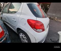 Ricambi Peugeot 207 2011 1.4 HDI 8HR - 3