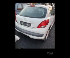 Ricambi Peugeot 207 2011 1.4 HDI 8HR