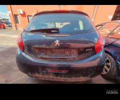 Ricambi Peugeot 208 2014 1.4 HDI 8H01