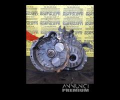 MERCEDES A180 cambio usato 640940